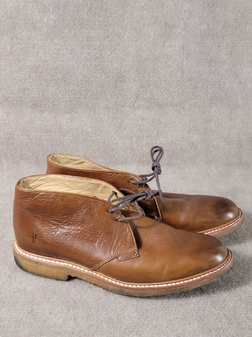 Frye Men's Chukka Ankle Boots Size 10 D Brown Leather Lace-Up Crepe Soles The sh